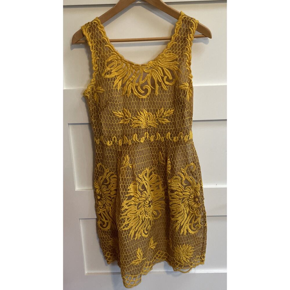 Yoana‎ Baraschi Anthro Honeycomb Sheer Lace Dress Yellow Unlined , With Slip